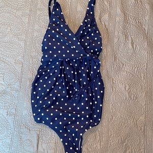 Old Navy adorable faux wrap maternity bathing suit